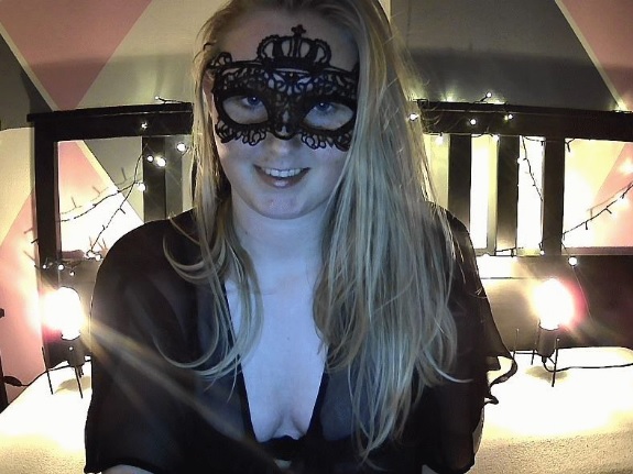 webcamsex assen maskedwoman